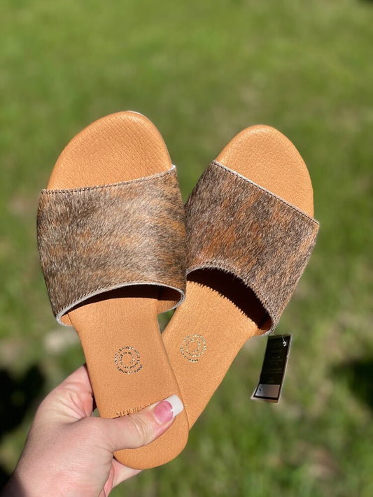 Derek Cowhide Slides