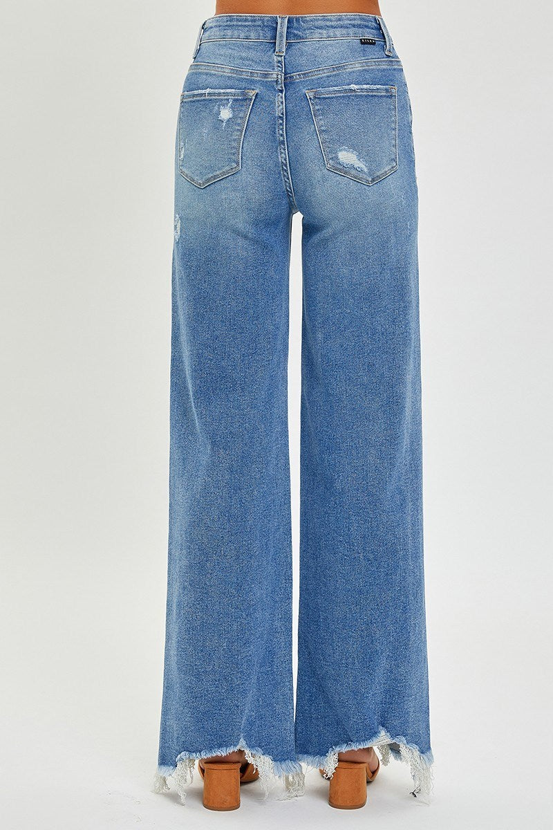 Medium Wash High Rise Frayed Hem Jeans