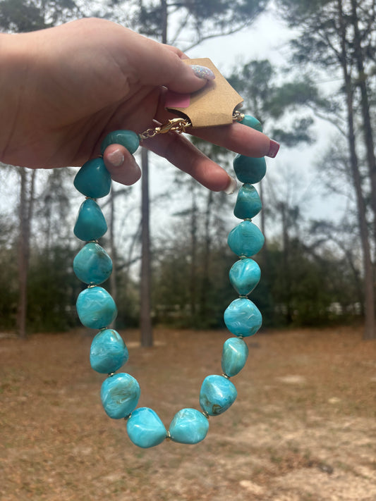 Chunky Turquoise Bead Necklace