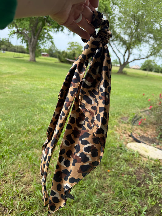 Leopard Scrunchy & Wild Rag Combo